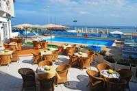 Hotel a Pesaro 3 stelle fronte mare con piscina